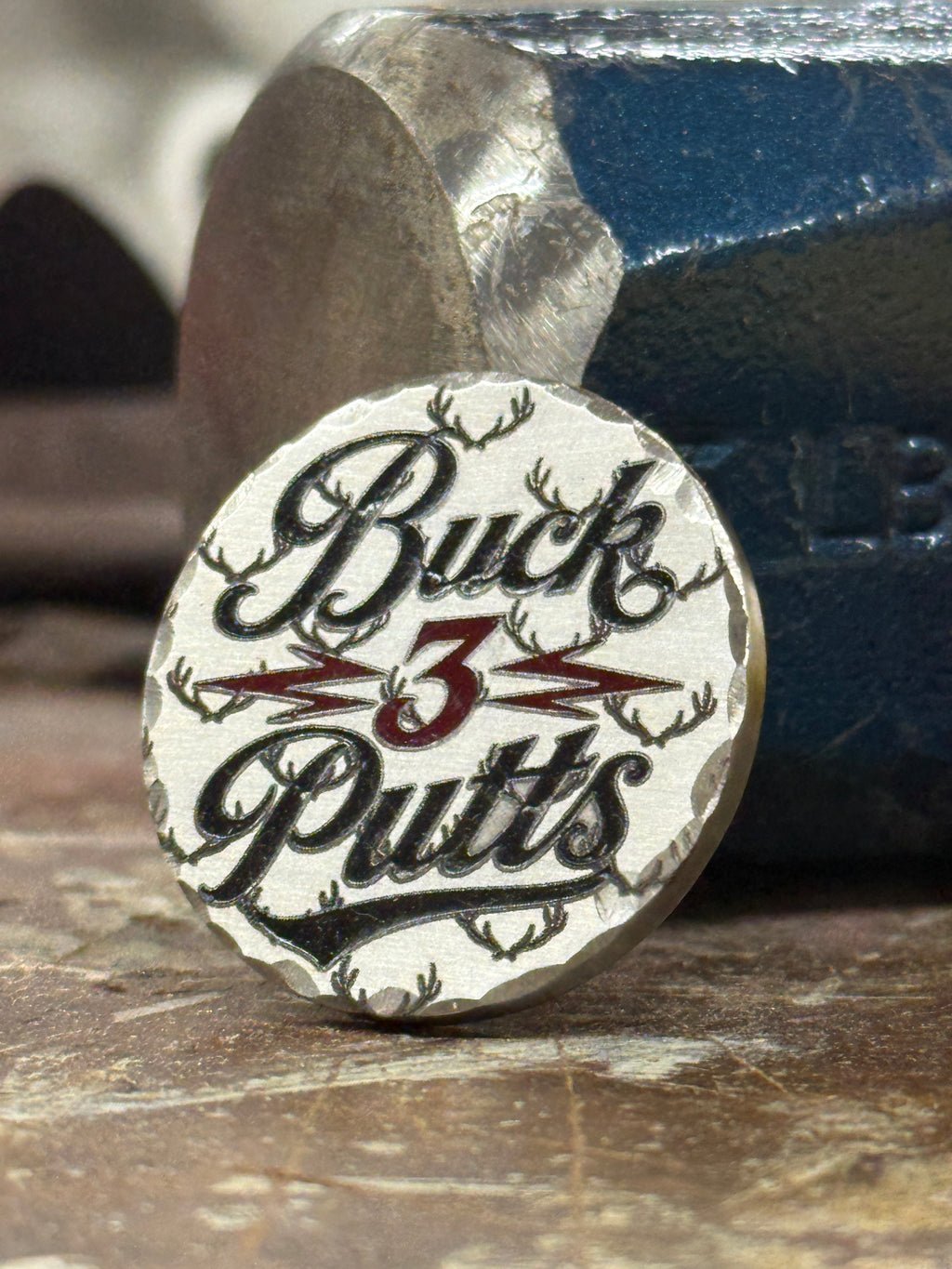 Buck 3 Putts Ball Marker