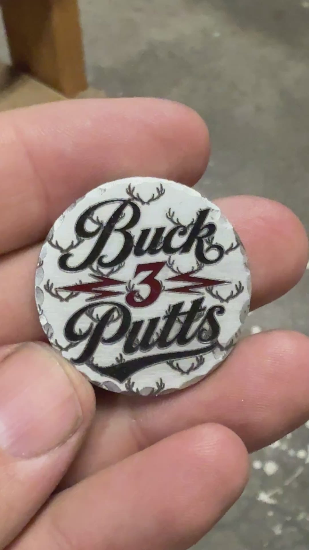 Buck 3 Putts Ball Marker